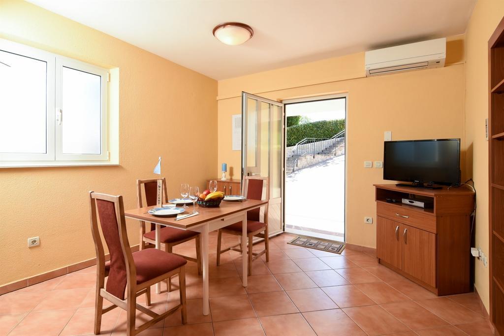 Apartments Marijana Icici Exterior photo